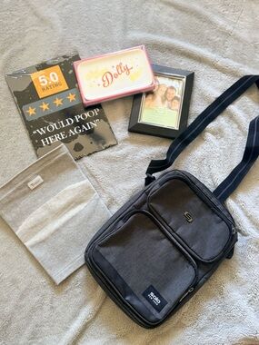 solo Gray Compact Crossbody Organizer Bag with Navy Strap